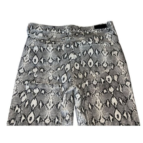 Nicole Miller of New York Snake Skin Design SOHO High Rise Skinny Pants Size 8 - Picture 3 of 9